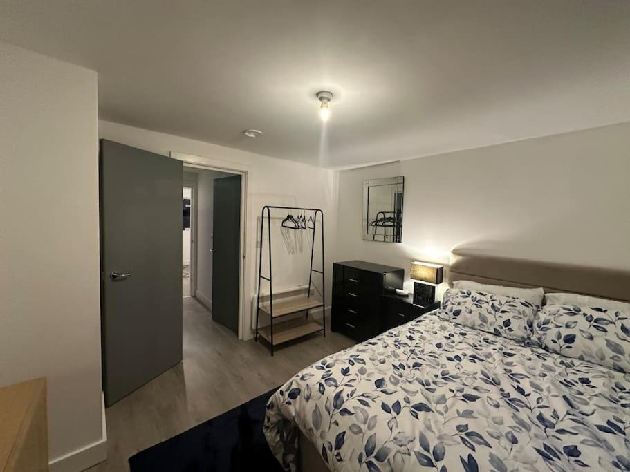 Sapphire Suite Bedford Exterior foto